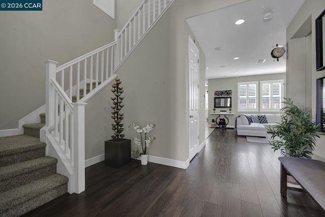 332 Misty Cir, Livermore, CA 94550