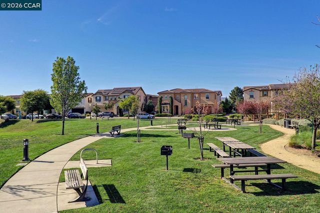 332 Misty Cir, Livermore, CA 94550