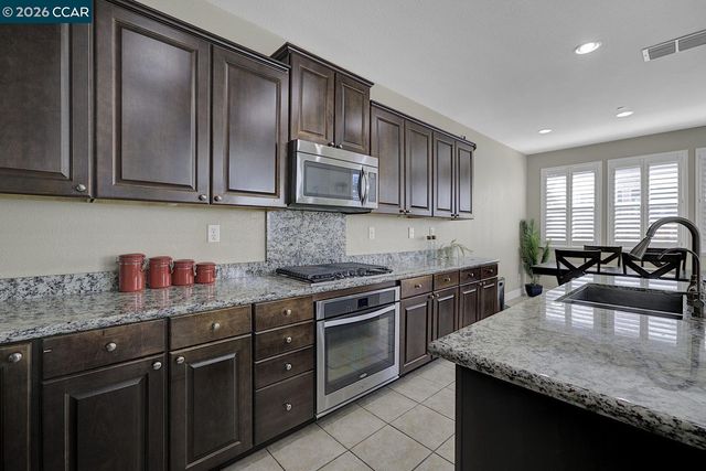 332 Misty Cir, Livermore, CA 94550