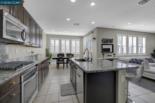 332 Misty Cir, Livermore, CA 94550