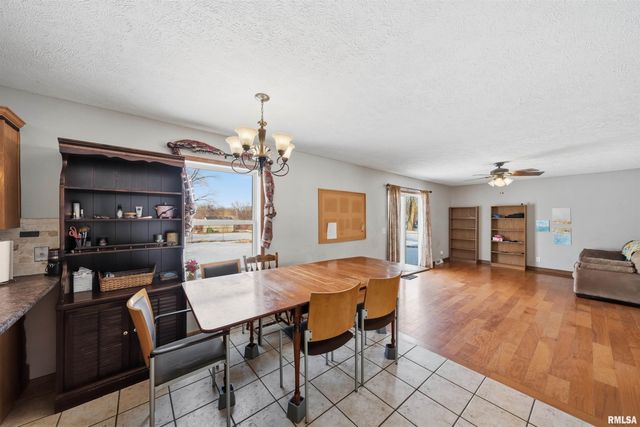 417 LILAC Lane, East Peoria, IL 61611