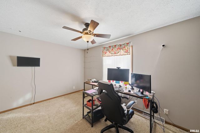 417 LILAC Lane, East Peoria, IL 61611