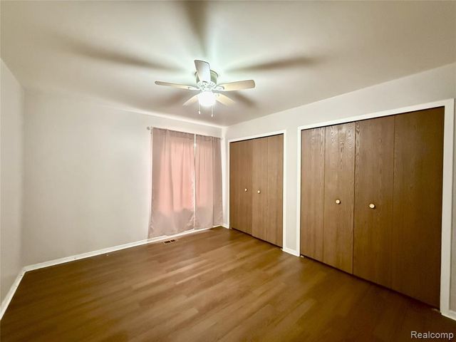 3793 Heritage Parkway, Dearborn, MI 48124