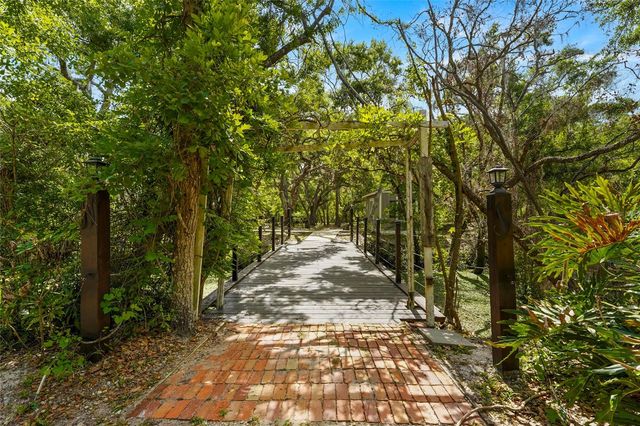 25640 STATE ROAD 70 E, Myakka City, FL 34251