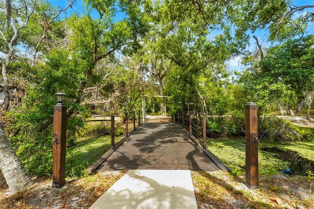 25640 STATE ROAD 70 E, Myakka City, FL 34251