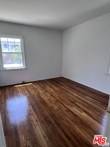1851 Brockton Avenue, Los Angeles, CA 90025