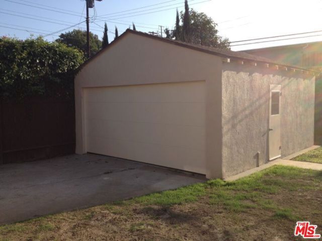 1851 Brockton Avenue, Los Angeles, CA 90025