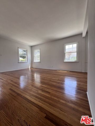 1851 Brockton Avenue, Los Angeles, CA 90025