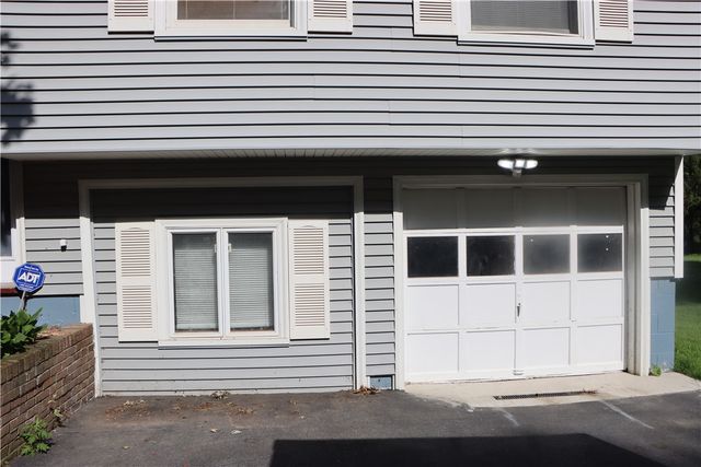 499 Pittsford Henrietta Tl Road L, Henrietta, NY 14467