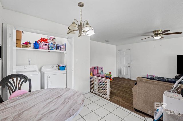 512 Lake Forest Boulevard E118, Daphne, AL 36526