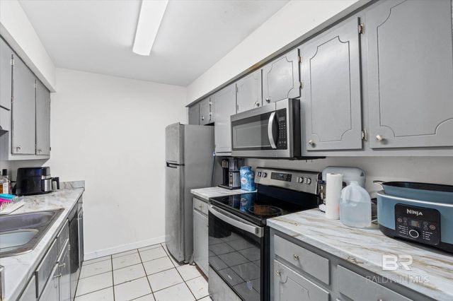 512 Lake Forest Boulevard E118, Daphne, AL 36526
