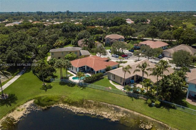 4015 Crossbill Lane, Weston, FL 33331