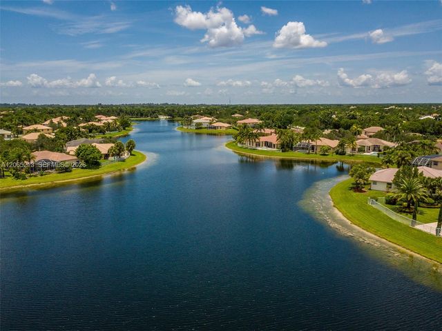 4015 Crossbill Lane, Weston, FL 33331