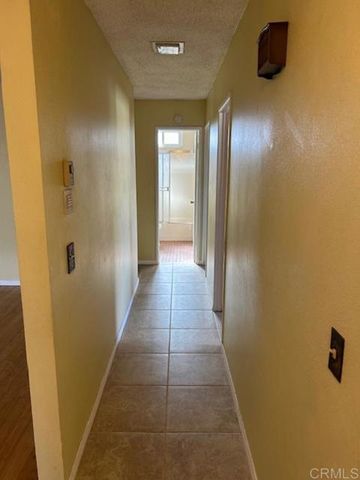 3032 Laurashawn Lane, Escondido, CA 92026