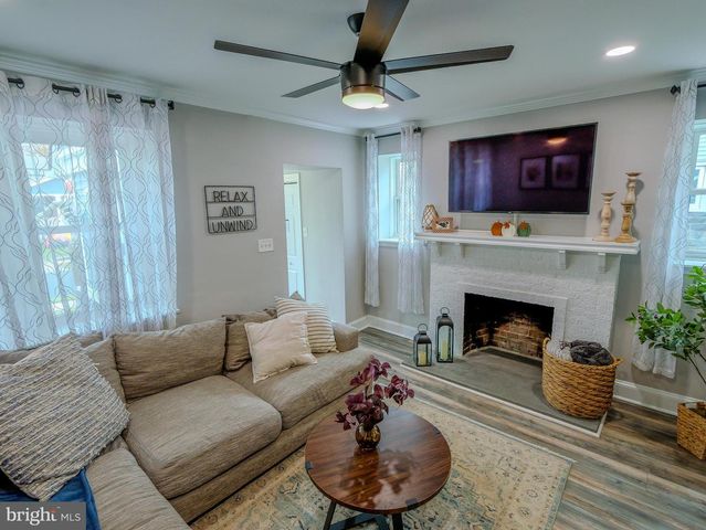 311 URBAN AVE, Norwood, PA 19074