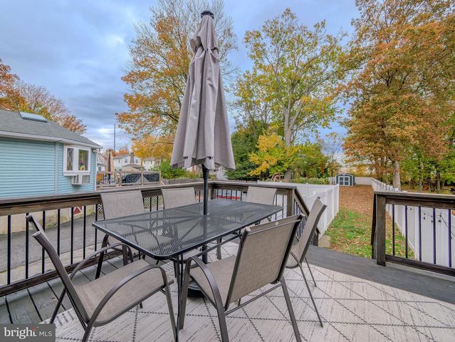 311 URBAN AVE, Norwood, PA 19074