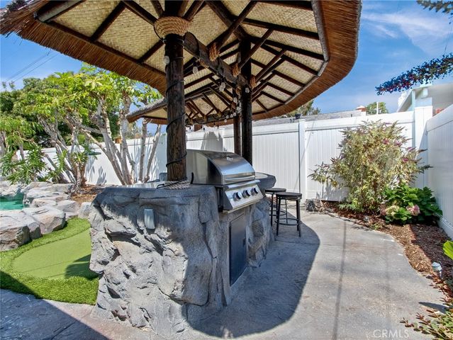6241 Mar Vista Drive, Huntington Beach, CA 92647