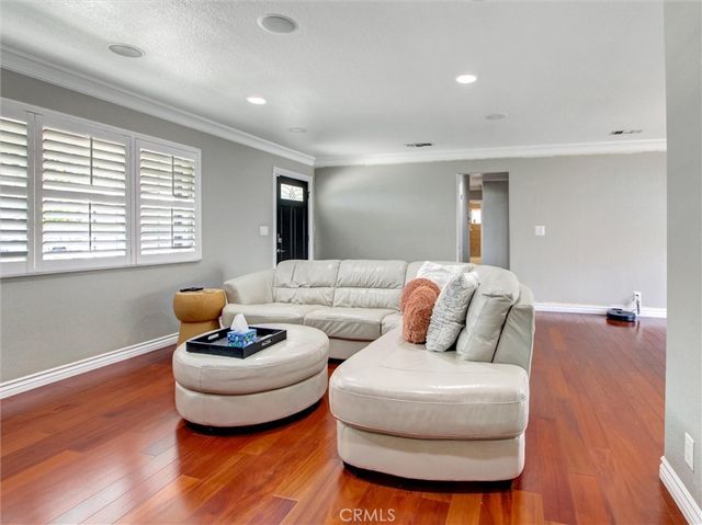 6241 Mar Vista Drive, Huntington Beach, CA 92647