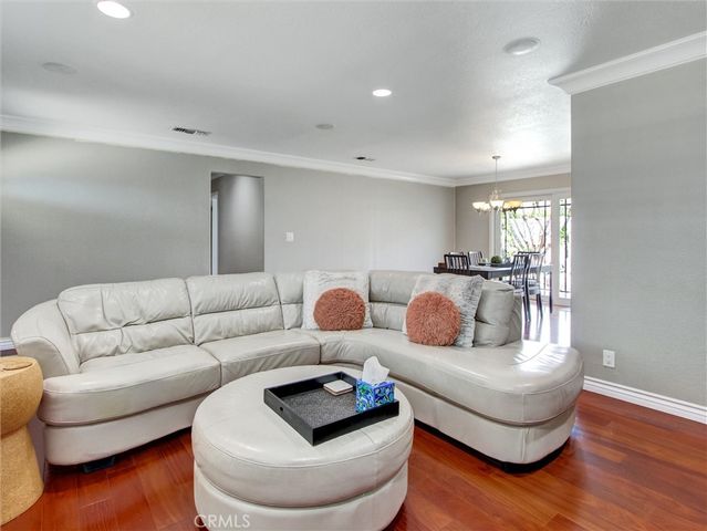 6241 Mar Vista Drive, Huntington Beach, CA 92647
