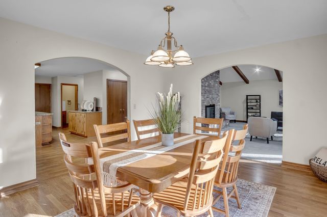 1831 S 125th St E, Wichita, KS 67207