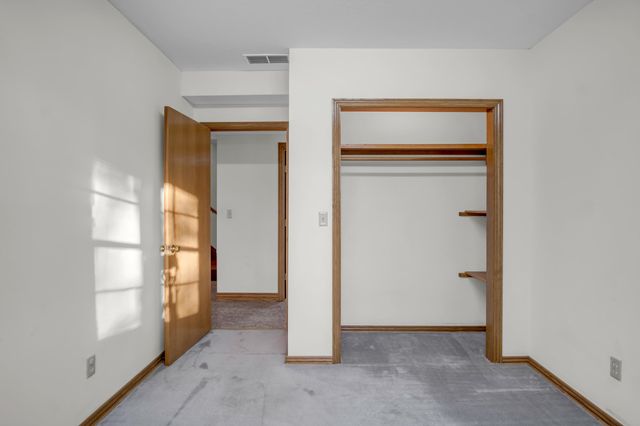 1831 S 125th St E, Wichita, KS 67207