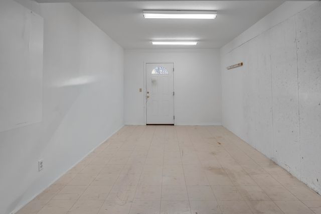 1831 S 125th St E, Wichita, KS 67207