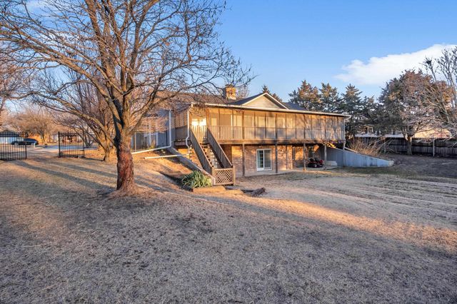 1831 S 125th St E, Wichita, KS 67207