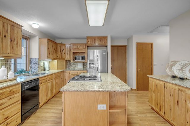 1831 S 125th St E, Wichita, KS 67207