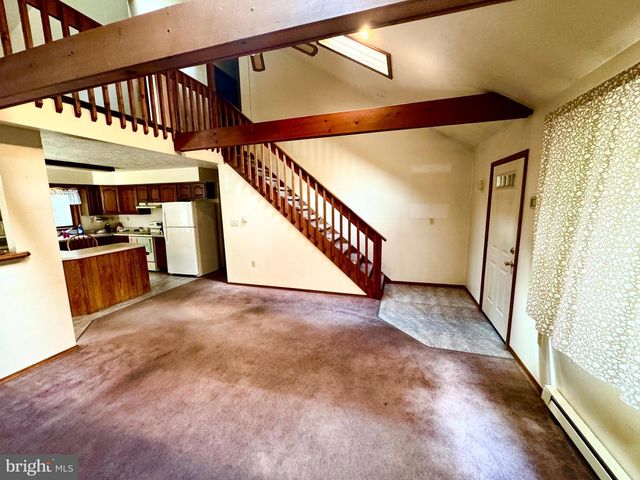 84 TANGLEWOOD DR, Albrightsville, PA 18210