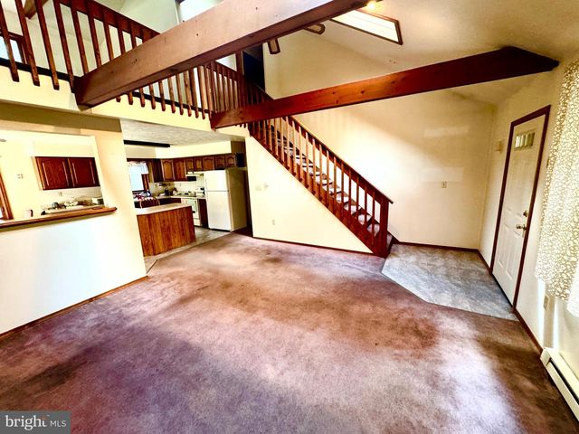 84 TANGLEWOOD DR, Albrightsville, PA 18210