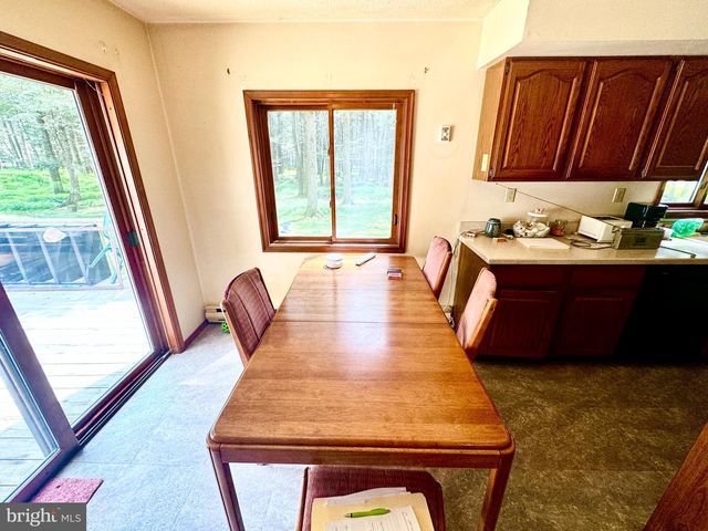 84 TANGLEWOOD DR, Albrightsville, PA 18210