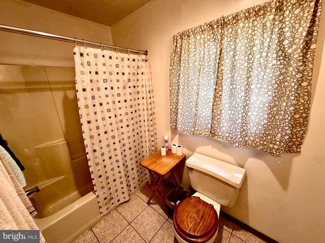 84 TANGLEWOOD DR, Albrightsville, PA 18210