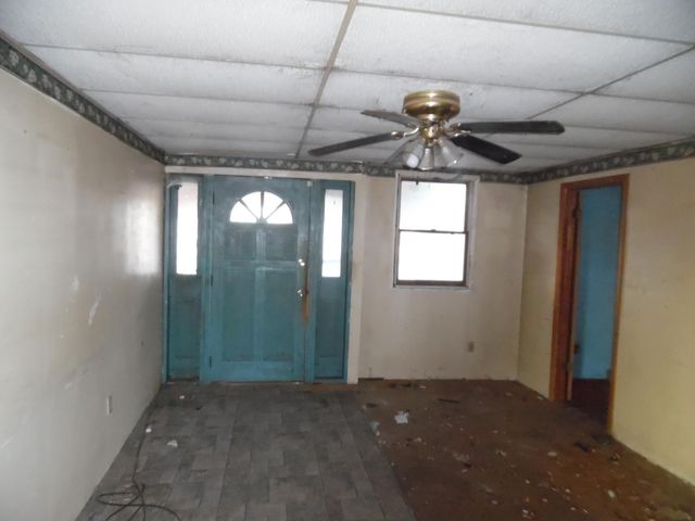 16527 U.S. 12, Cement City, MI 49233