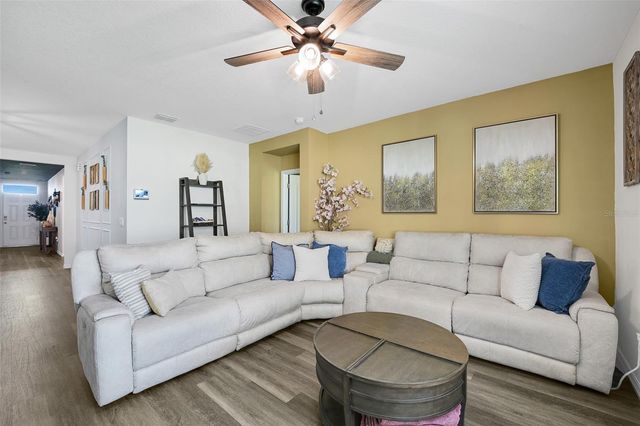 5457 HAYLOFT DRIVE, Apopka, FL 32712