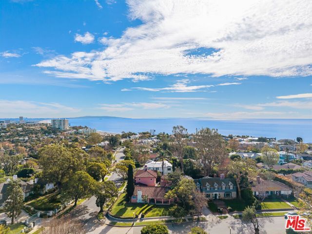 14900 Camarosa Drive, Pacific Palisades (los Angeles), CA 90272