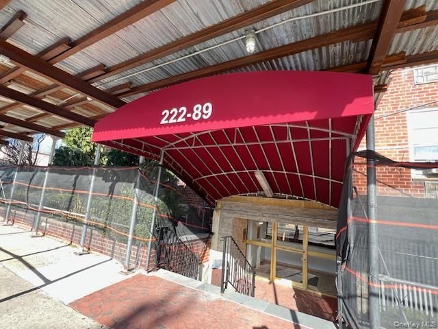 222-89 Braddock Avenue 4B, Bellerose, NY 11428