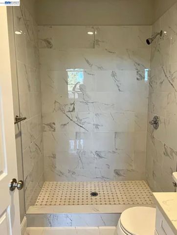 1556 S Oliveira Dr, Mountain House, CA 95391