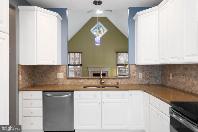 305 SEAGULL DR, Lewes, DE 19958