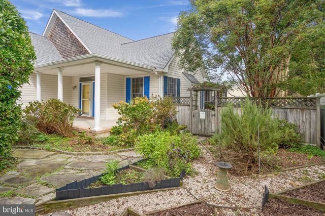 305 SEAGULL DR, Lewes, DE 19958