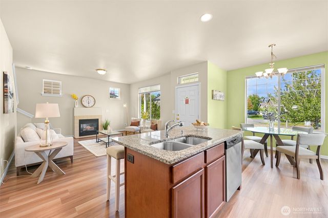 353 Holland Ave, Bellingham, WA 98226