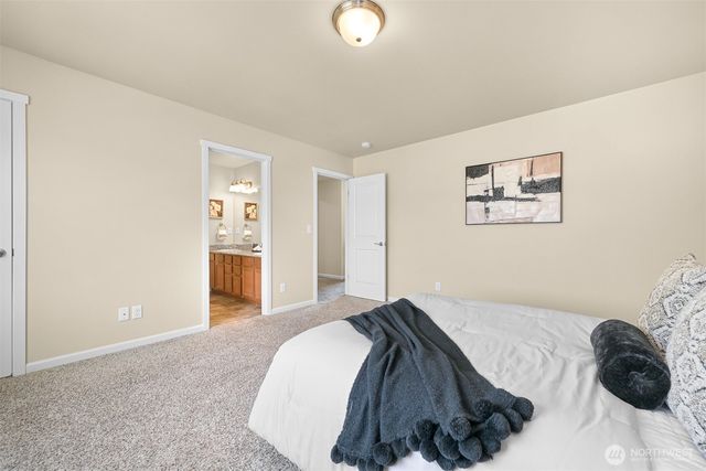 353 Holland Ave, Bellingham, WA 98226