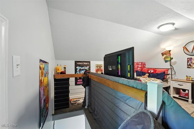 5629 New London Road, Ashtabula, OH 44004