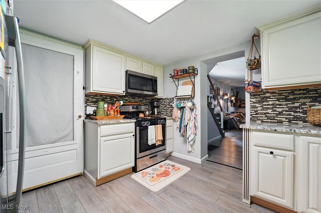 5629 New London Road, Ashtabula, OH 44004