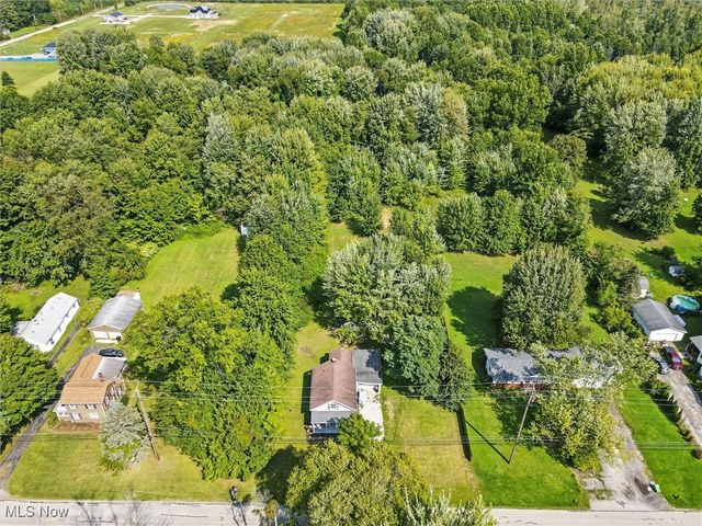 5629 New London Road, Ashtabula, OH 44004