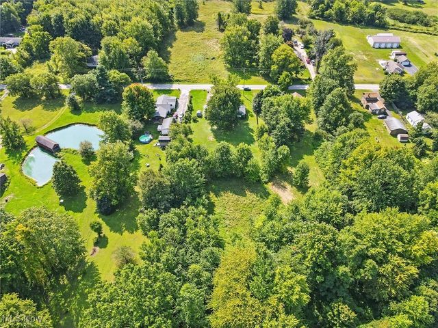 5629 New London Road, Ashtabula, OH 44004