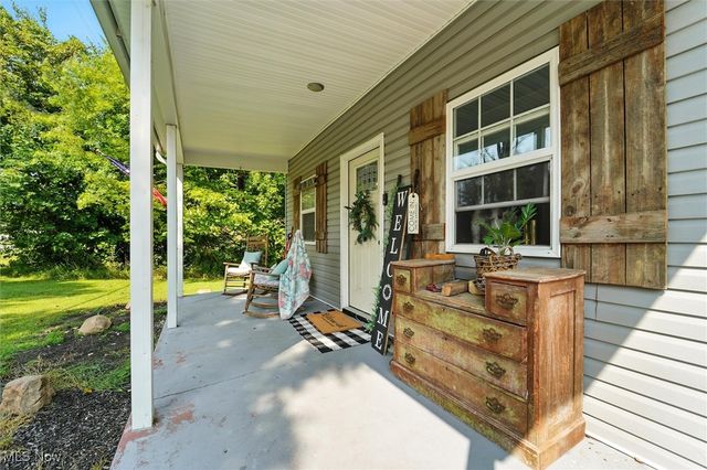 5629 New London Road, Ashtabula, OH 44004