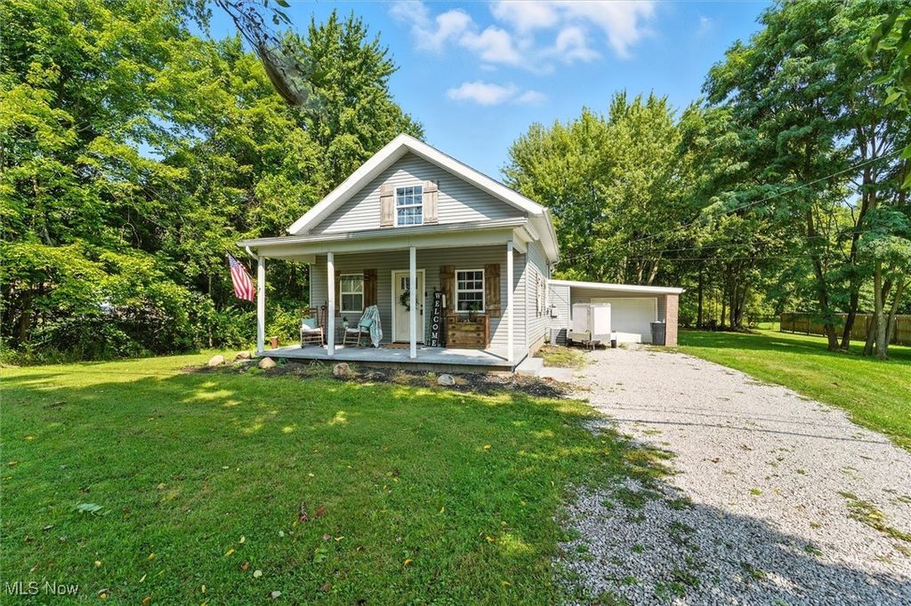 5629 New London Road, Ashtabula, OH 44004