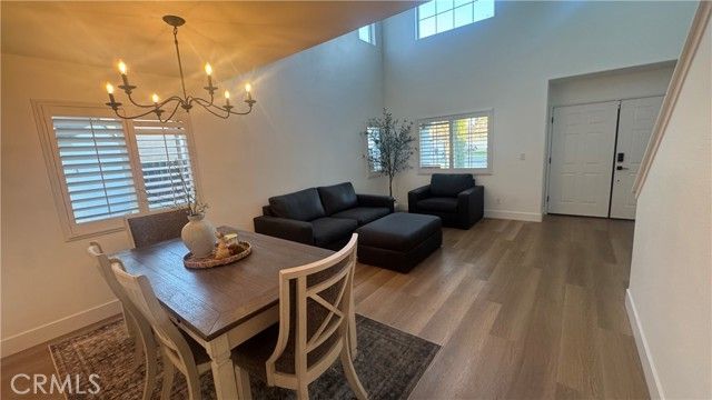 2174 W Picadilly, Hanford, CA 93230