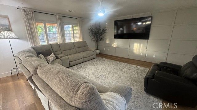 2174 W Picadilly, Hanford, CA 93230