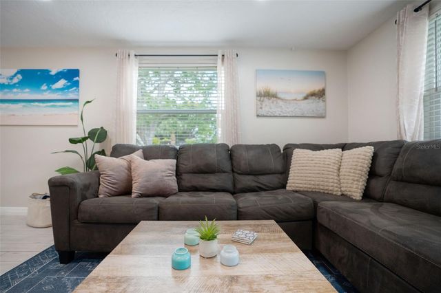 1004 67TH AVENUE W, Bradenton, FL 34207